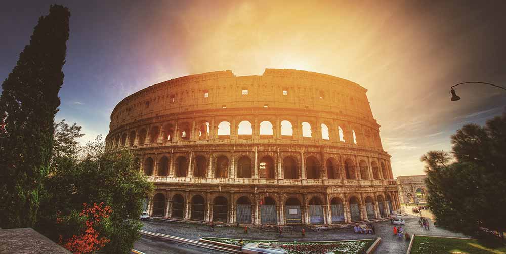 Tour combiné à Rome : billets coupe-file pour les musées du Vatican, la chapelle Sixtine, la basilique Saint-Pierre et balade au Colisée